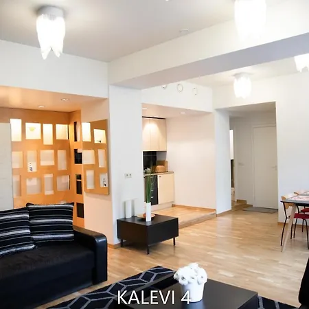 Center Turu Str Apartments, Parking,