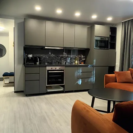 Center Turu Str Apartments, Parking, Apartment