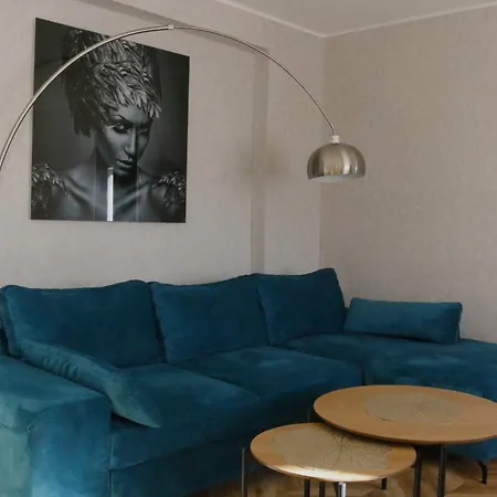 Apartment Center Turu Str Apartments, Parking,