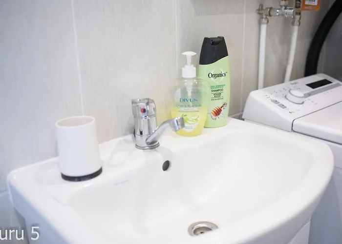 Center Turu Str Apartments, Parking, Lägenhet *