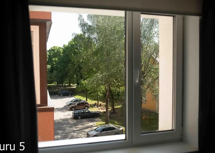 Center Turu Str Apartments, Parking, Apartament