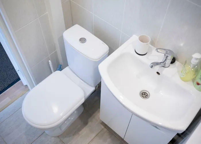 Center Turu Str Apartments, Parking,